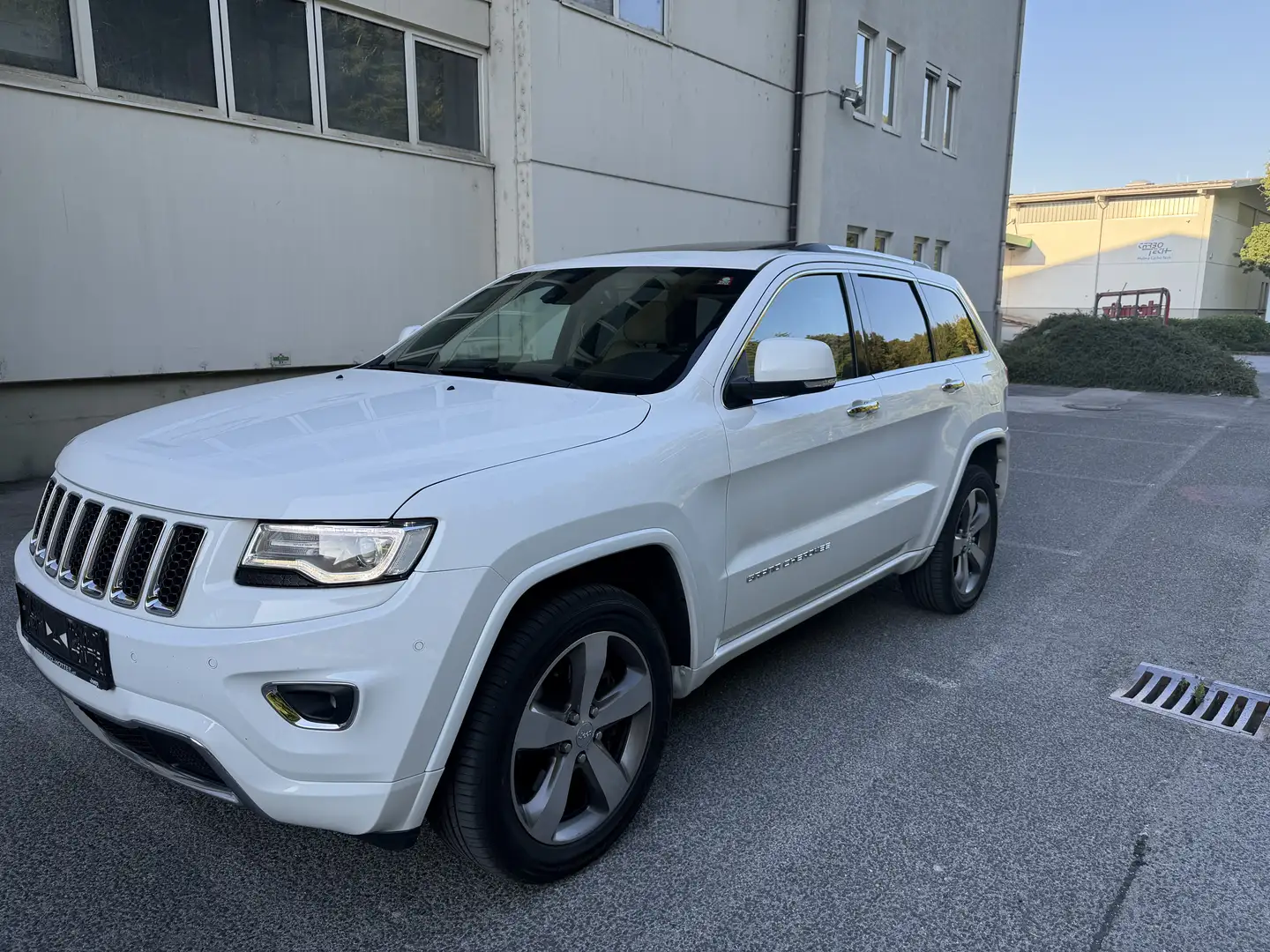 Jeep Grand Cherokee 3,0 V6 CRD Overland - 2