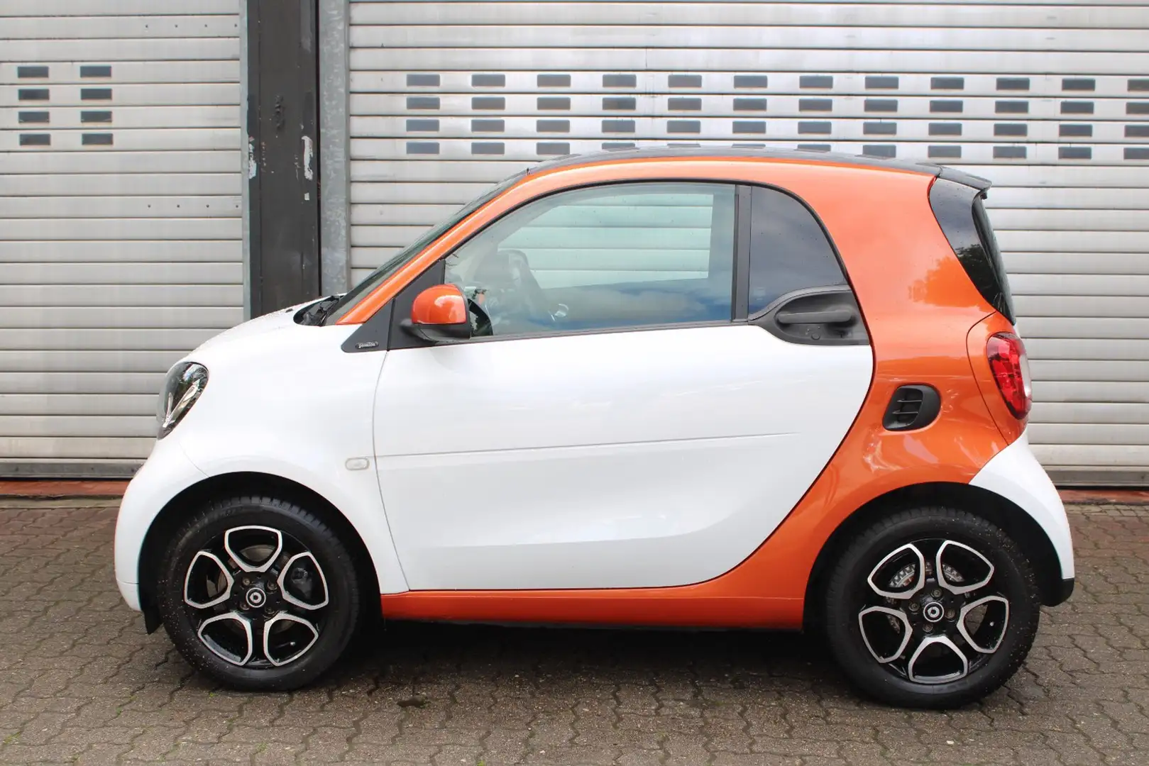 smart forTwo coupe passion *SITZHEIZ./PANO* Wit - 2