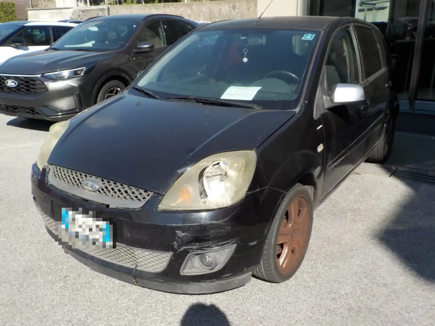 Ford Fiesta 1.4 TDCi 5p. Titanium Nero - 2