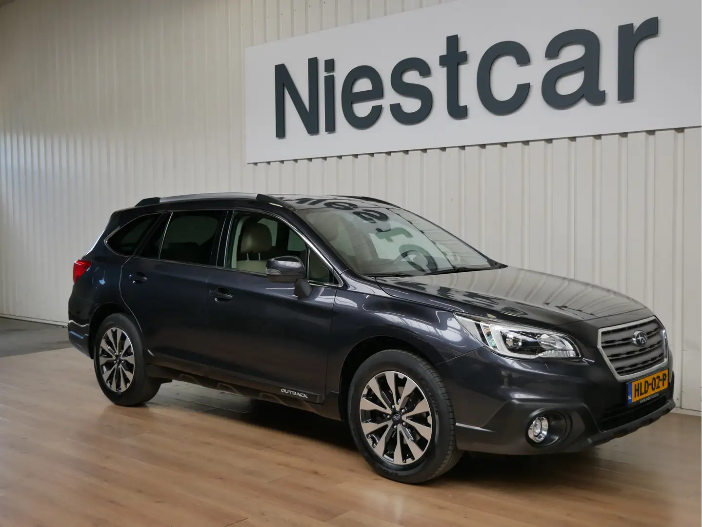 Subaru OUTBACK 2.5i Premium Šedá - 1