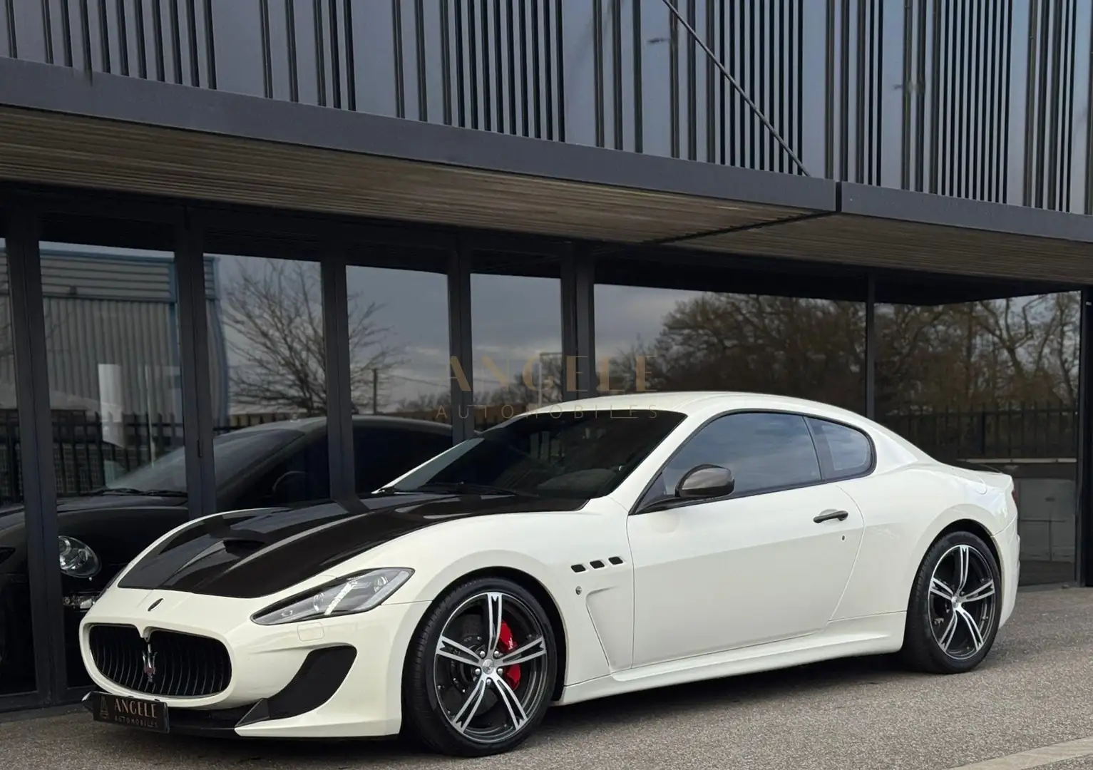 Maserati GranTurismo MC STRADALE 4.7 V8 460 Sport A - 1