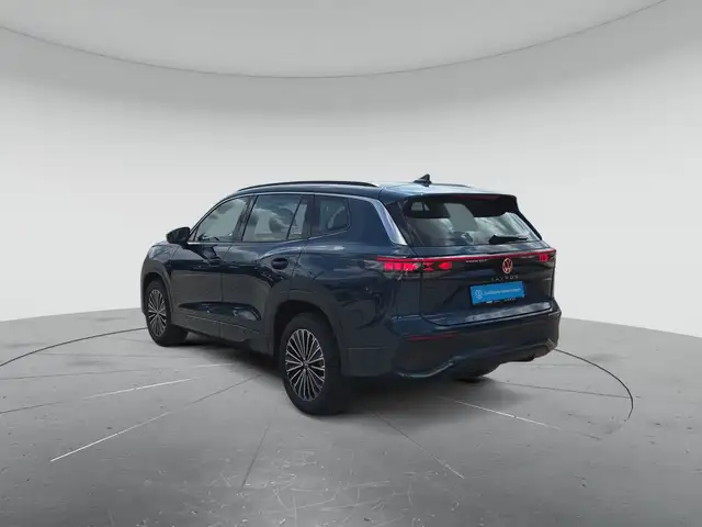 Volkswagen Tayron view 3