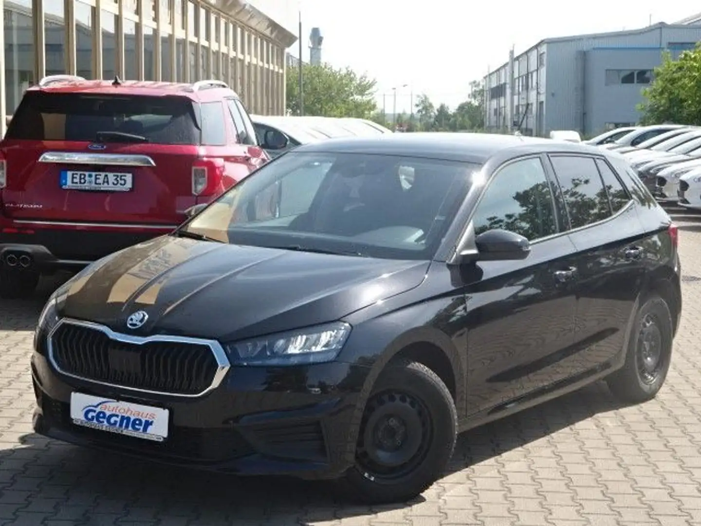 Skoda Fabia 95PS Ambition SmartLink Klimaaut. Schwarz - 2