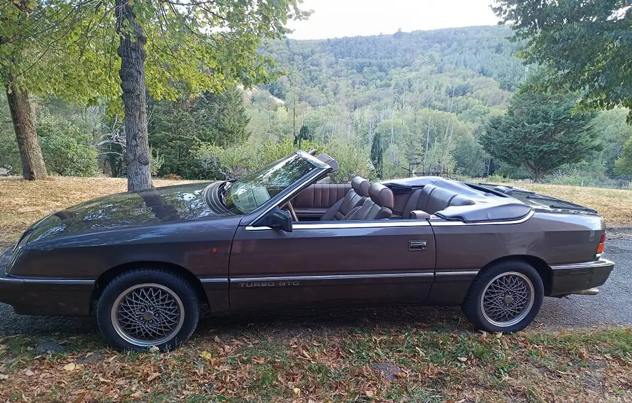Chrysler Le Baron Cabriolet 2.2i GTC, foto 1