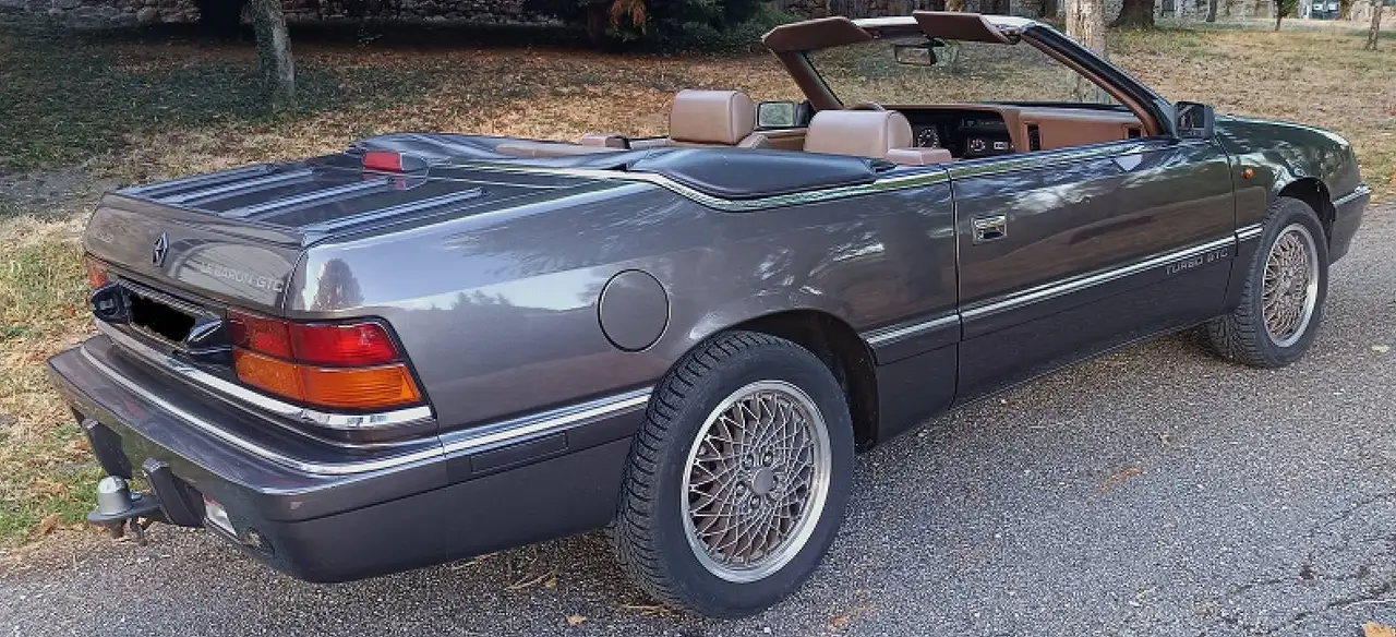 Chrysler Le Baron Cabriolet 2.2i GTC, foto 8
