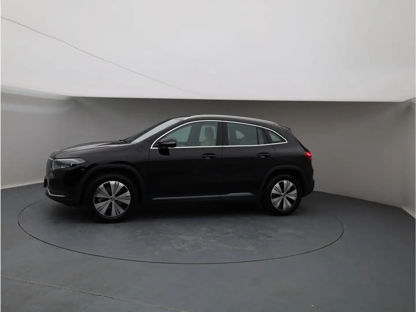 Mercedes-Benz EQA 300 4M Progressive 360 Ambient AHK Nachrüst Schwarz - 2