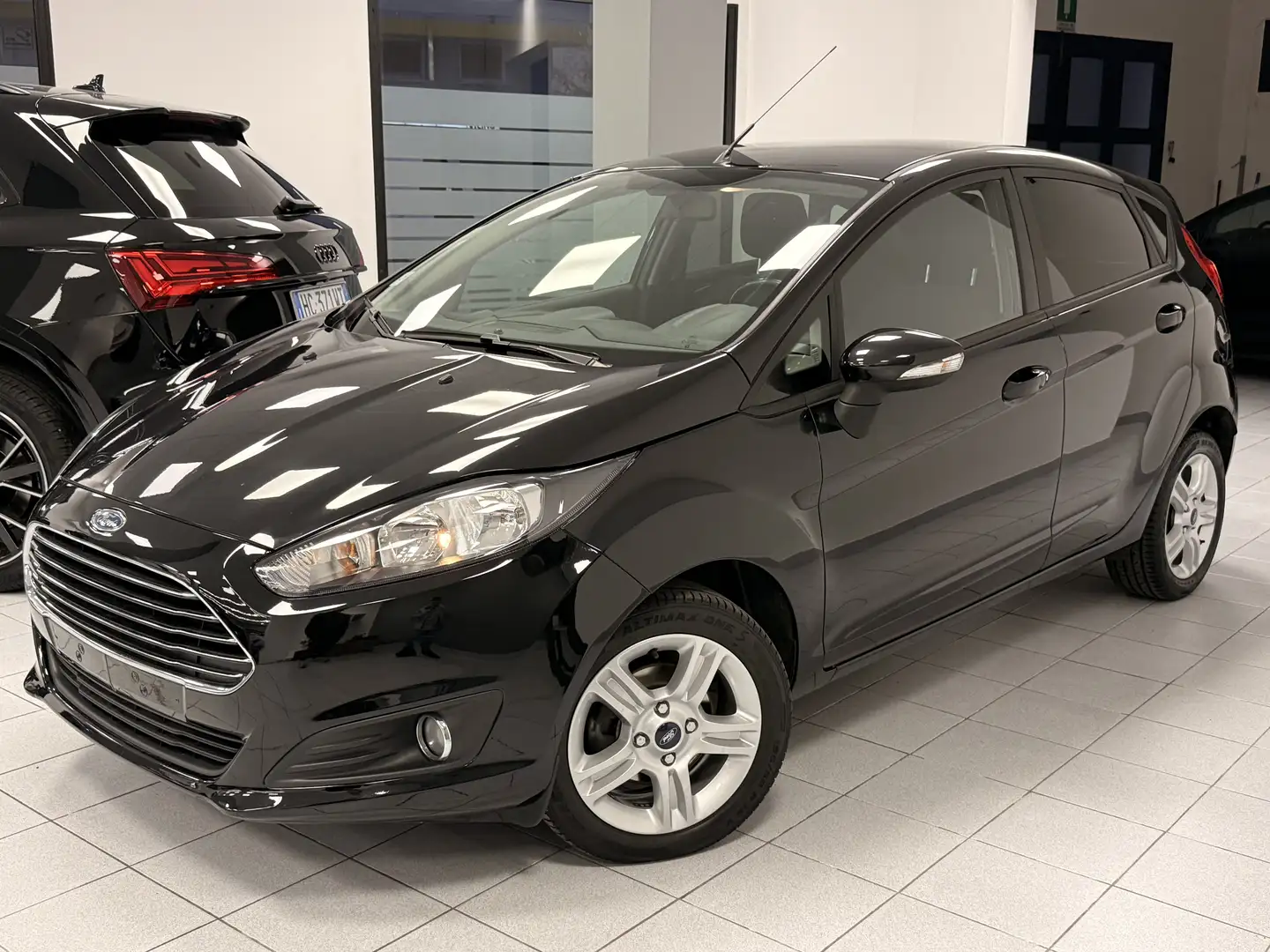 Ford Fiesta Fiesta 5p 1.25 60cv Schwarz - 1