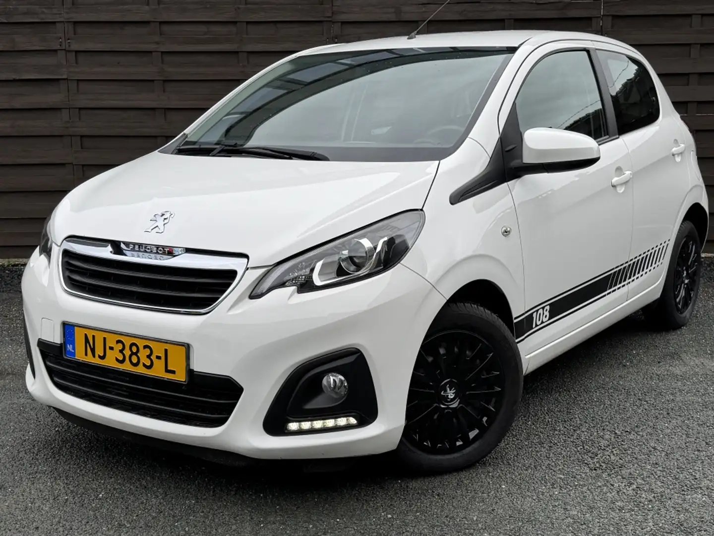 Peugeot 108 1.0 e-VTi Active / AIRCO / PDC / LED / NAP Blanc - 1