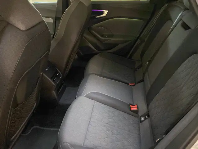 Audi A5 view 10