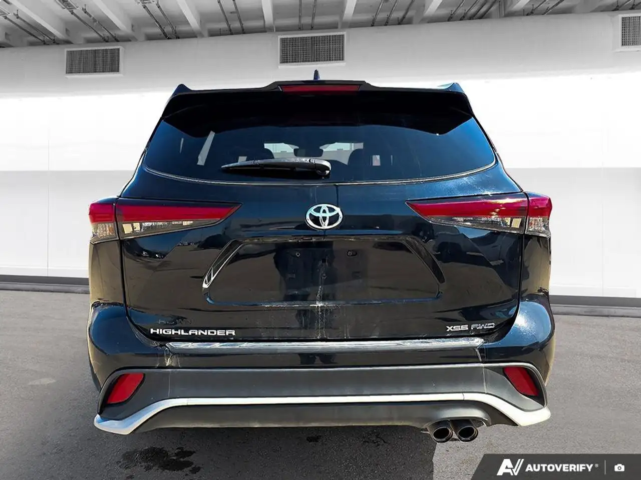 Toyota Highlander снимка Toyota Highlander