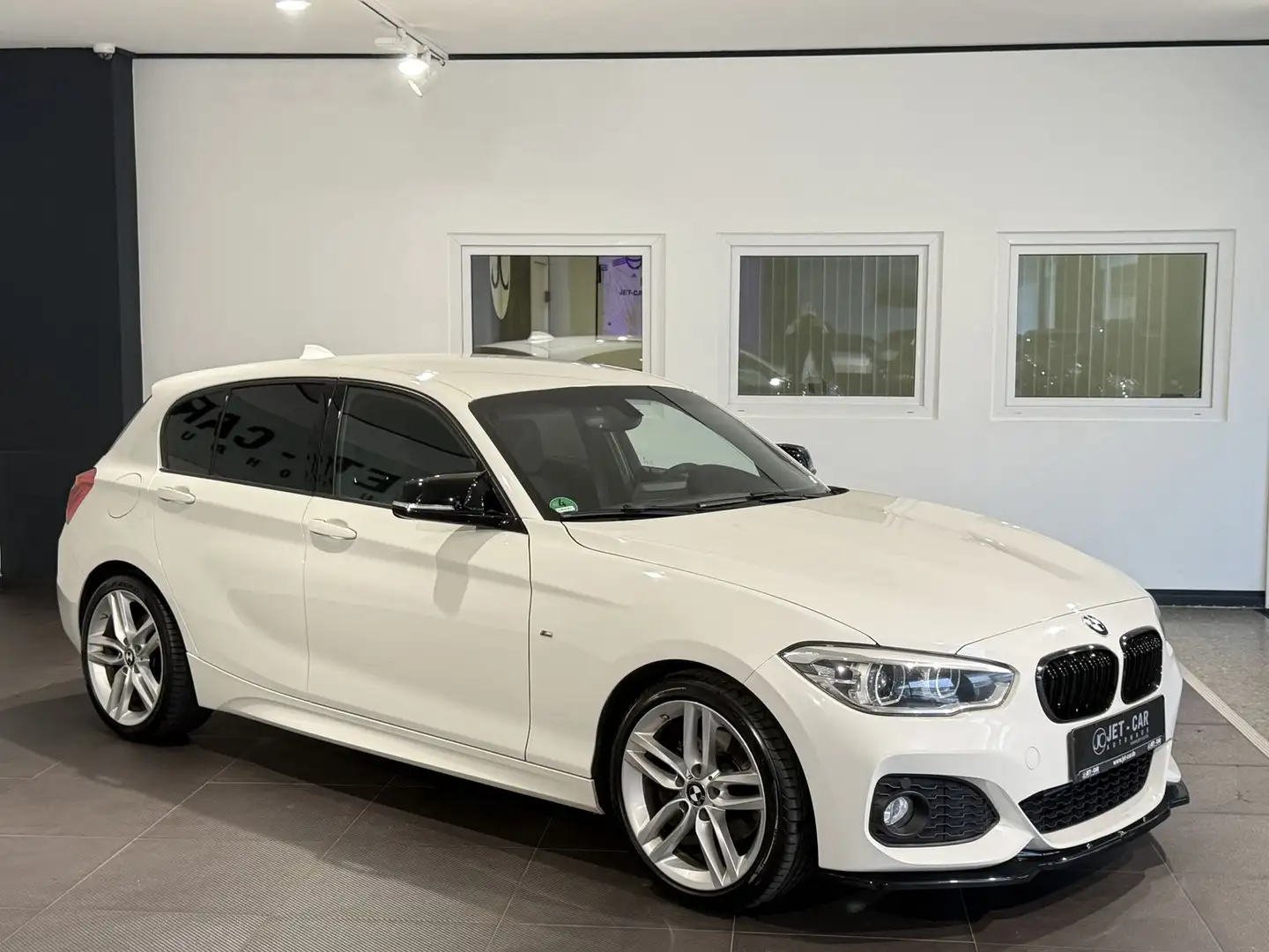 BMW 120 d M Sport *LED-H&K-Navi-Zaero-Maxton* Weiß - 2