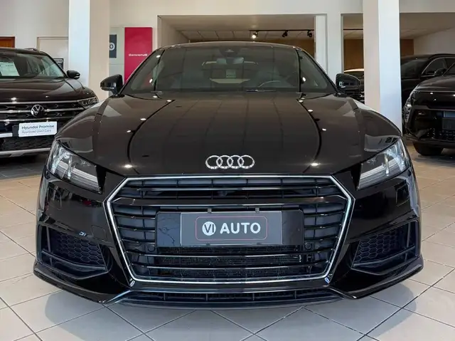Audi TT Coupe 2.0 tfsi S line