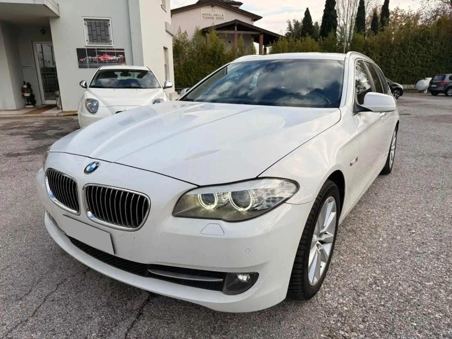 BMW 530 d xDrive 258CV Touring Futura Bianco - 1