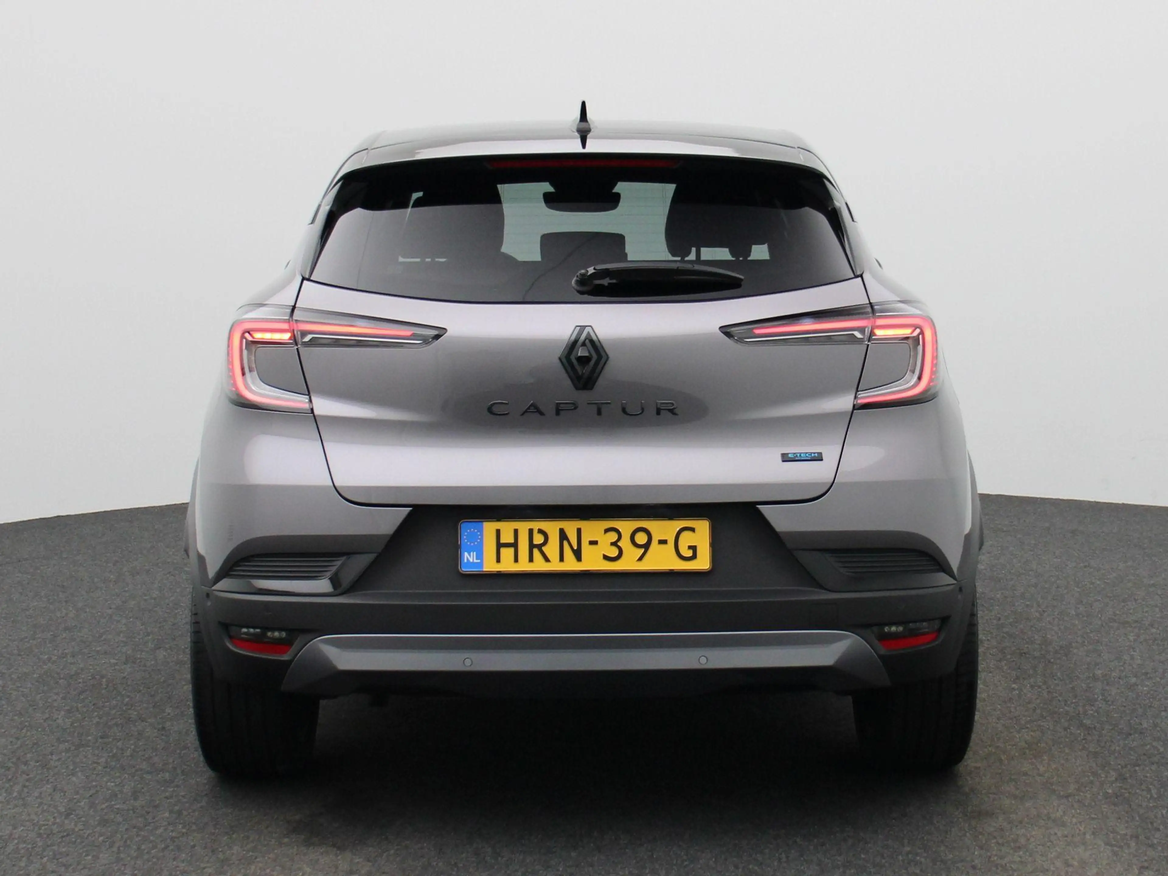 Renault Captur 1.6 E-Tech full hybrid 145 esprit Alpine — photo 5