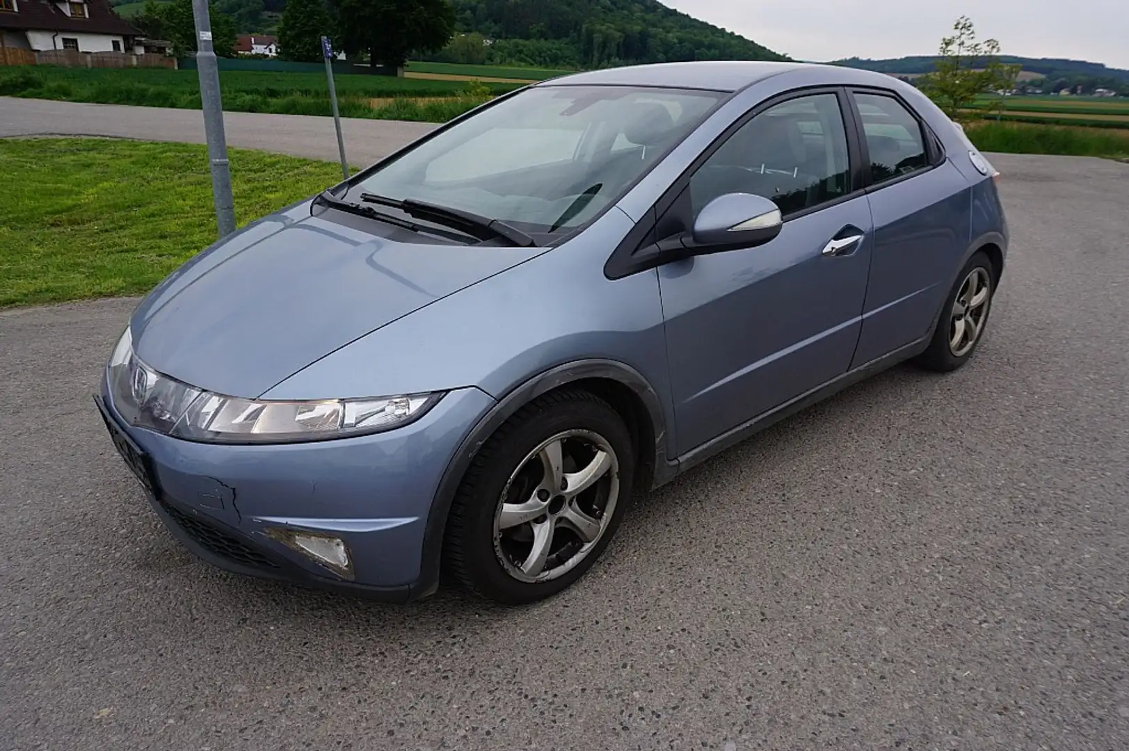 Honda Civic 2,2 i-CTDi Sport DPF Grau - 2