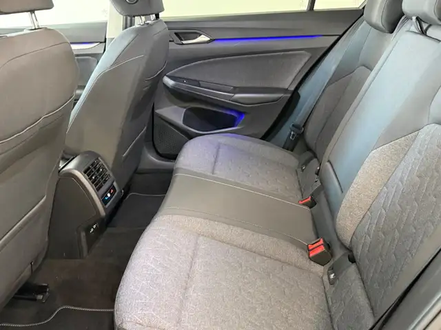 Volkswagen Golf view 8