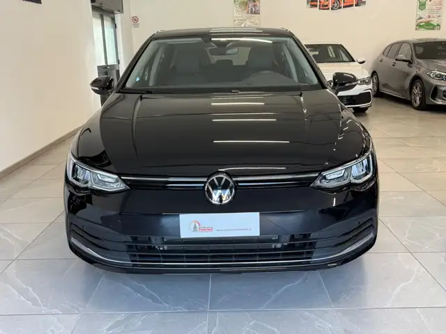 Volkswagen Golf view 2