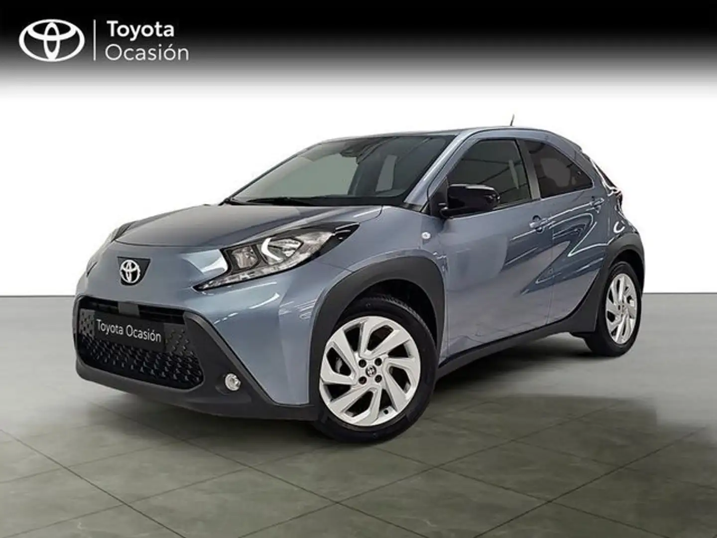 Toyota Aygo Play Gris - 1