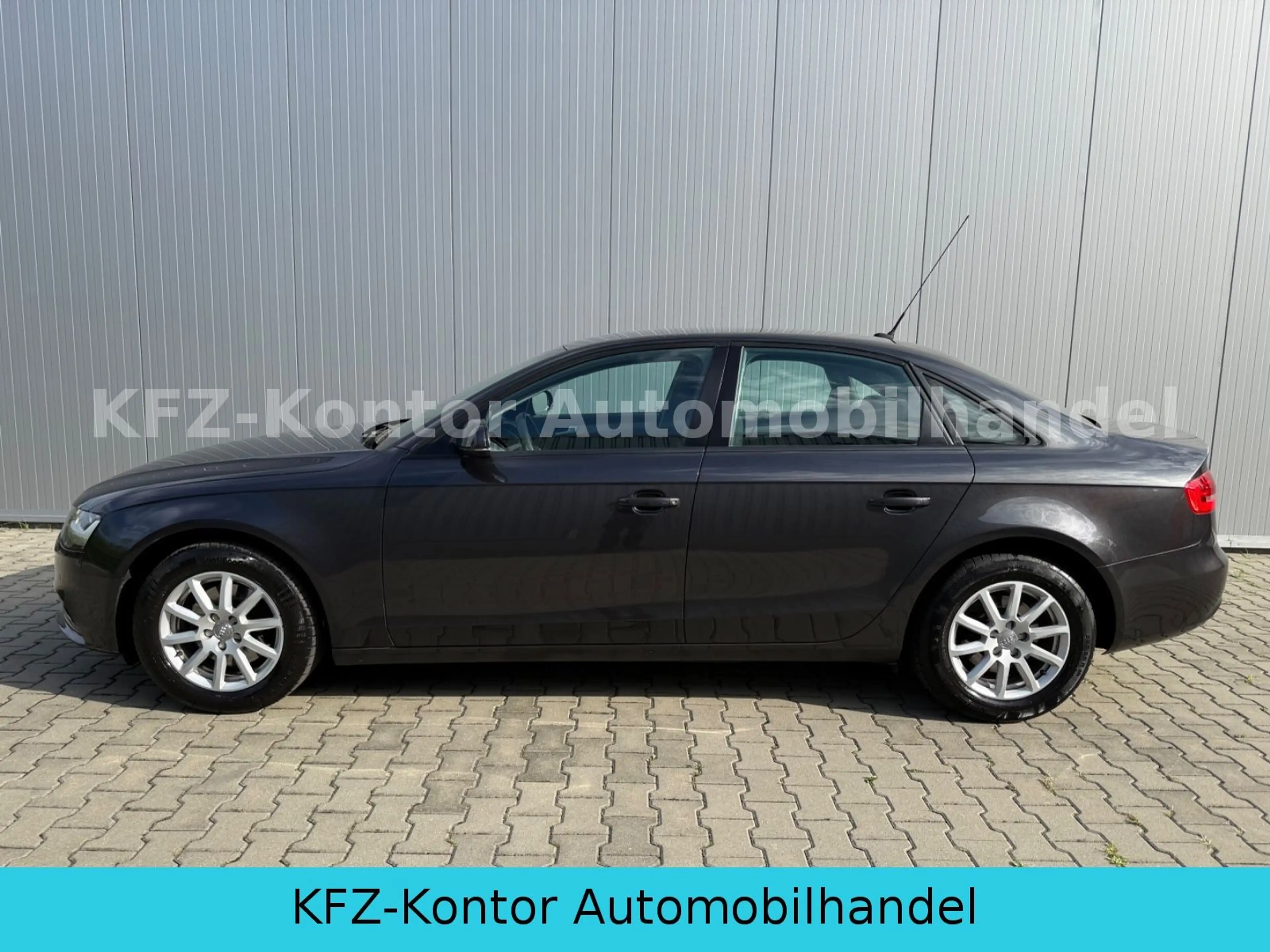 Audi A4 2.0 TDI Lim.  Attraction 1. Hand — photo 5