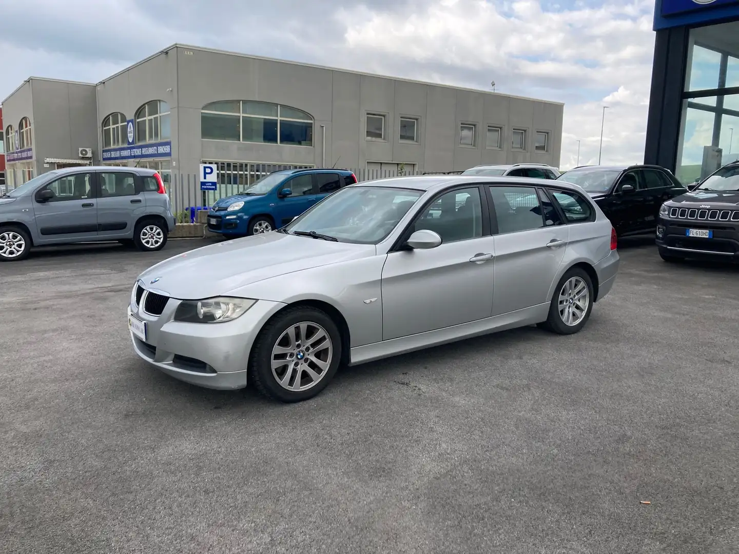 BMW 320 d Touring Eletta 177cv Argent - 2