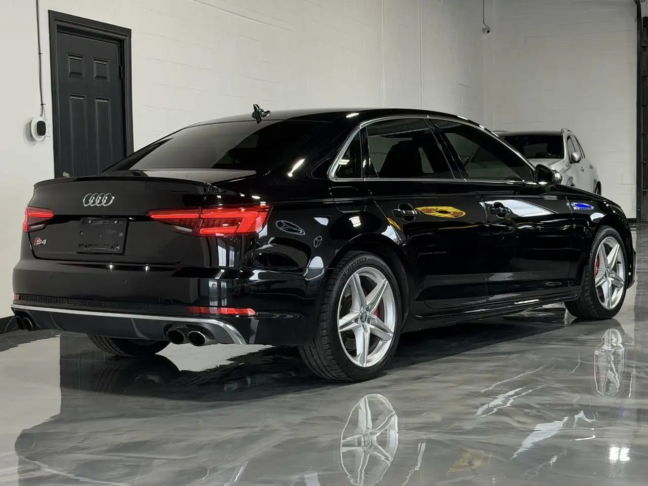 Audi S4 photo Audi S4