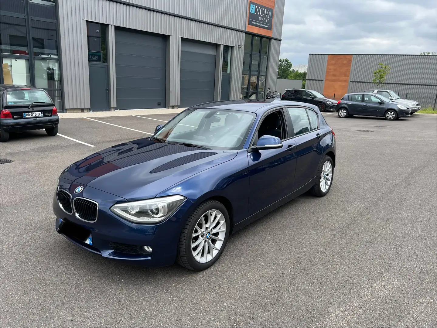 BMW 118 118d 143 ch 110g Business A - 2