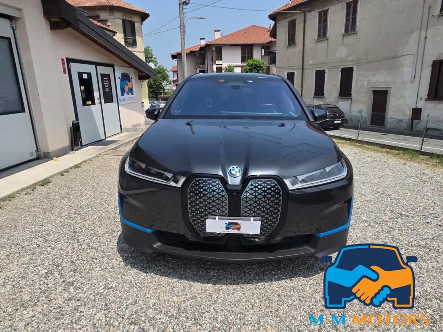 BMW iX xDrive40 Nero - 2