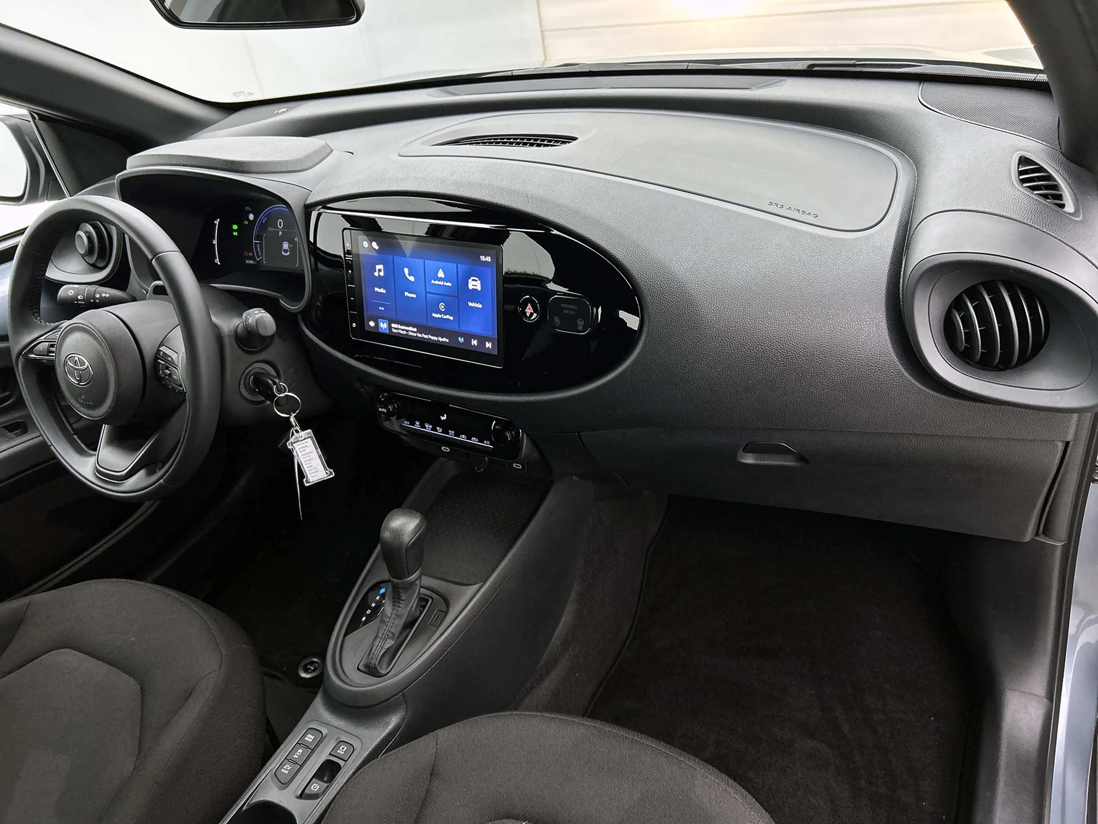 Toyota Aygo X Hybrid 115 play | Apple Carplay&Android Auto | ACC — photo 6