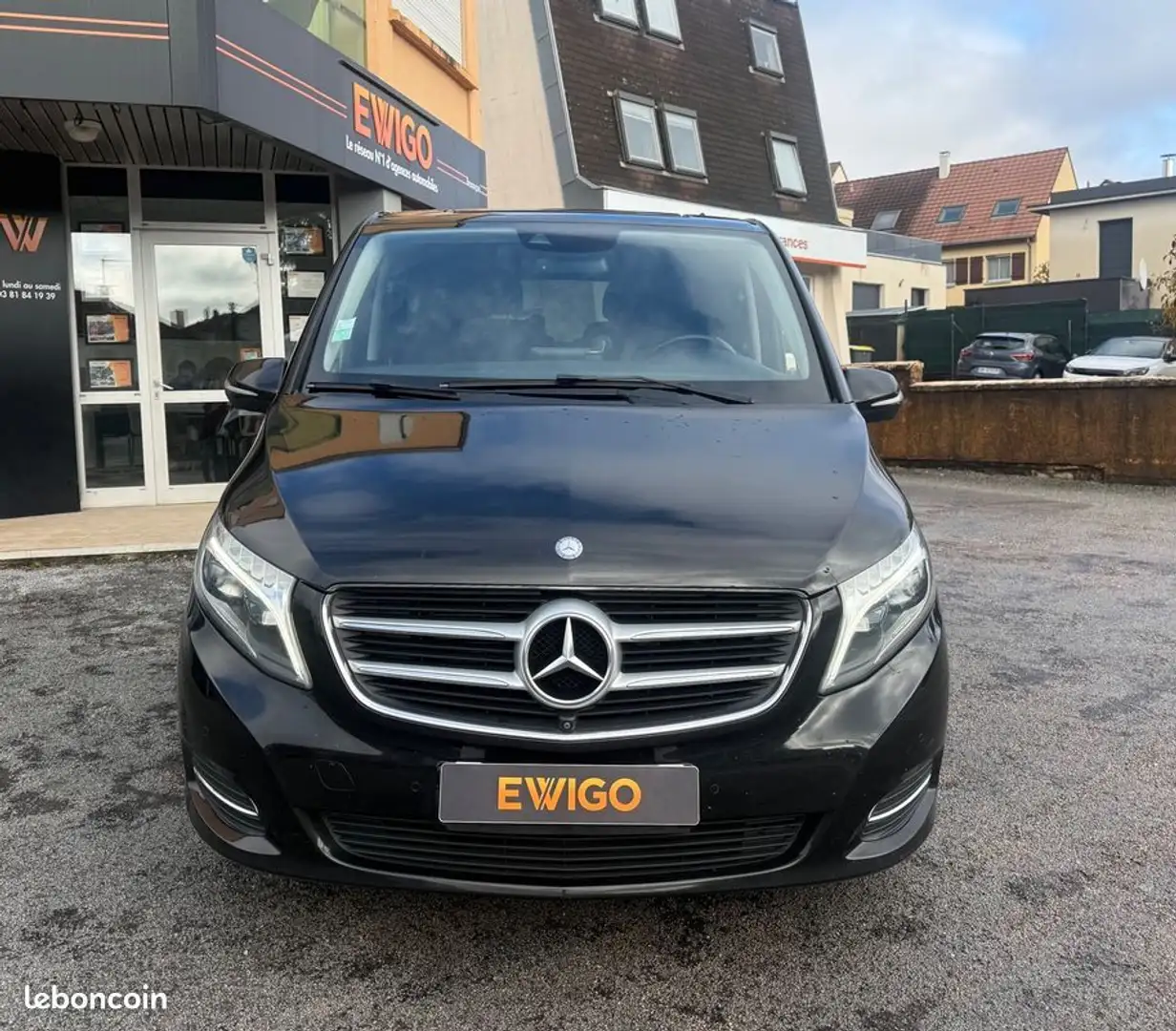 Mercedes-Benz V 2.2 250 BLUETEC 190 CH Avantgarde 7G-TRONIC Noir - 2