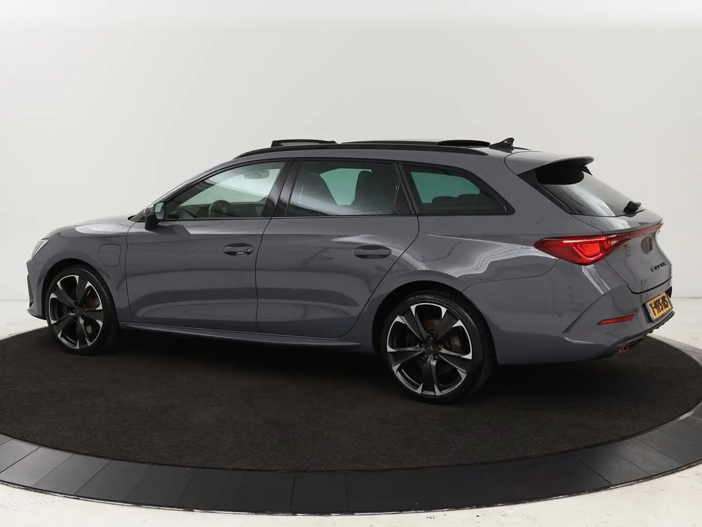 CUPRA Leon 1.4 e-Hybrid VZ Performance | Panoramadak | Stoel Grijs - 2