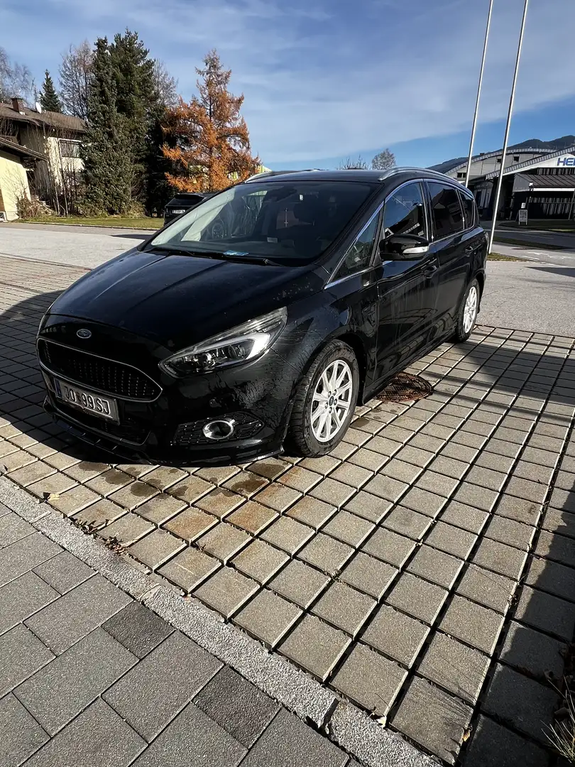 Ford S-Max Titanium 2.0 TDCi Auto-Start/Stop Aut. Schwarz - 2