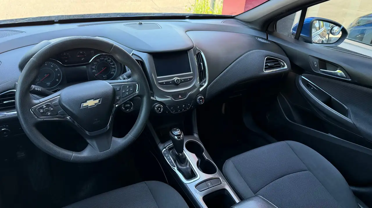 Chevrolet Cruze снимка Chevrolet Cruze