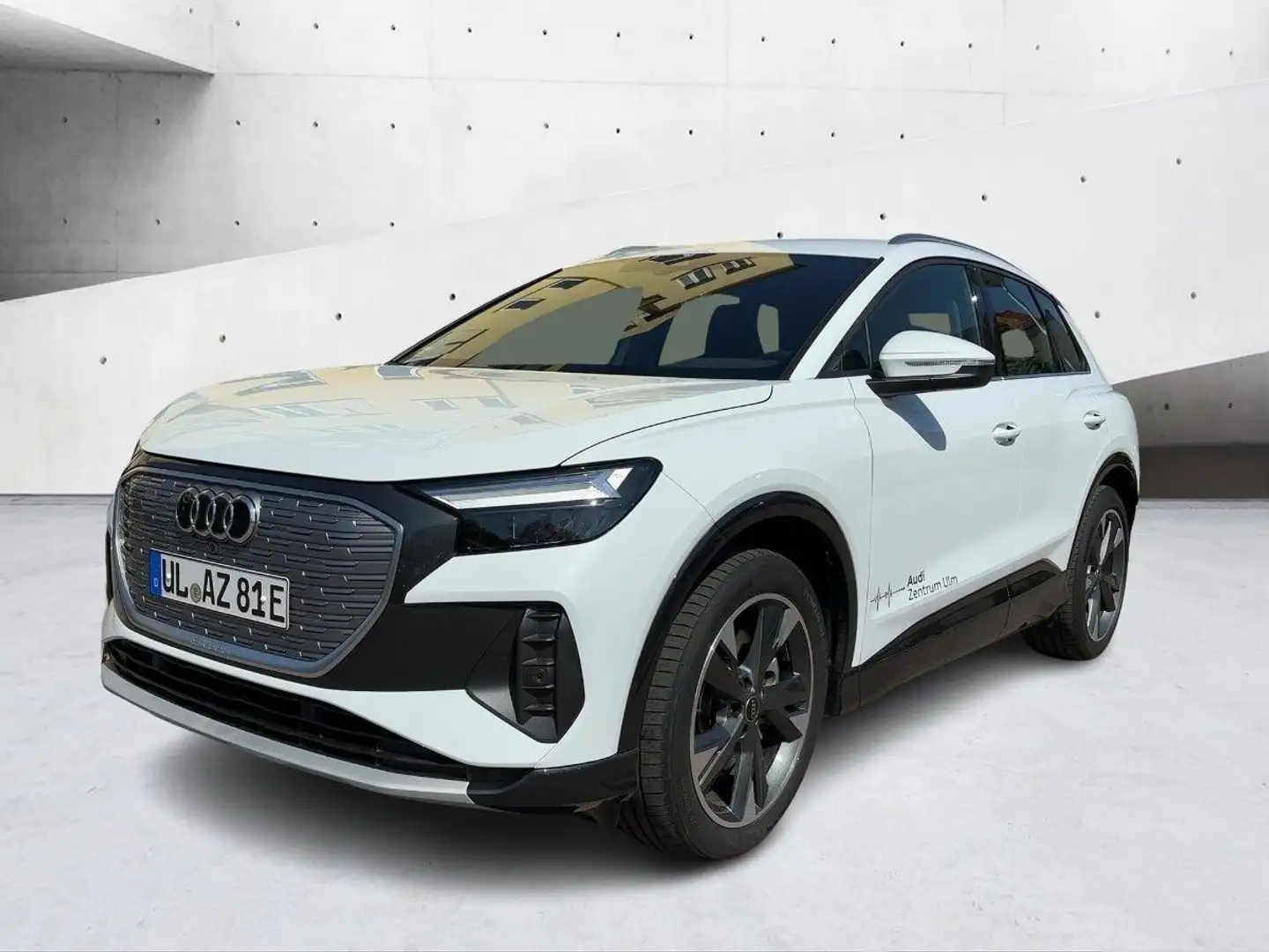 Audi 55 e-tron quattro AHK NAV+ R-KAM White - 2