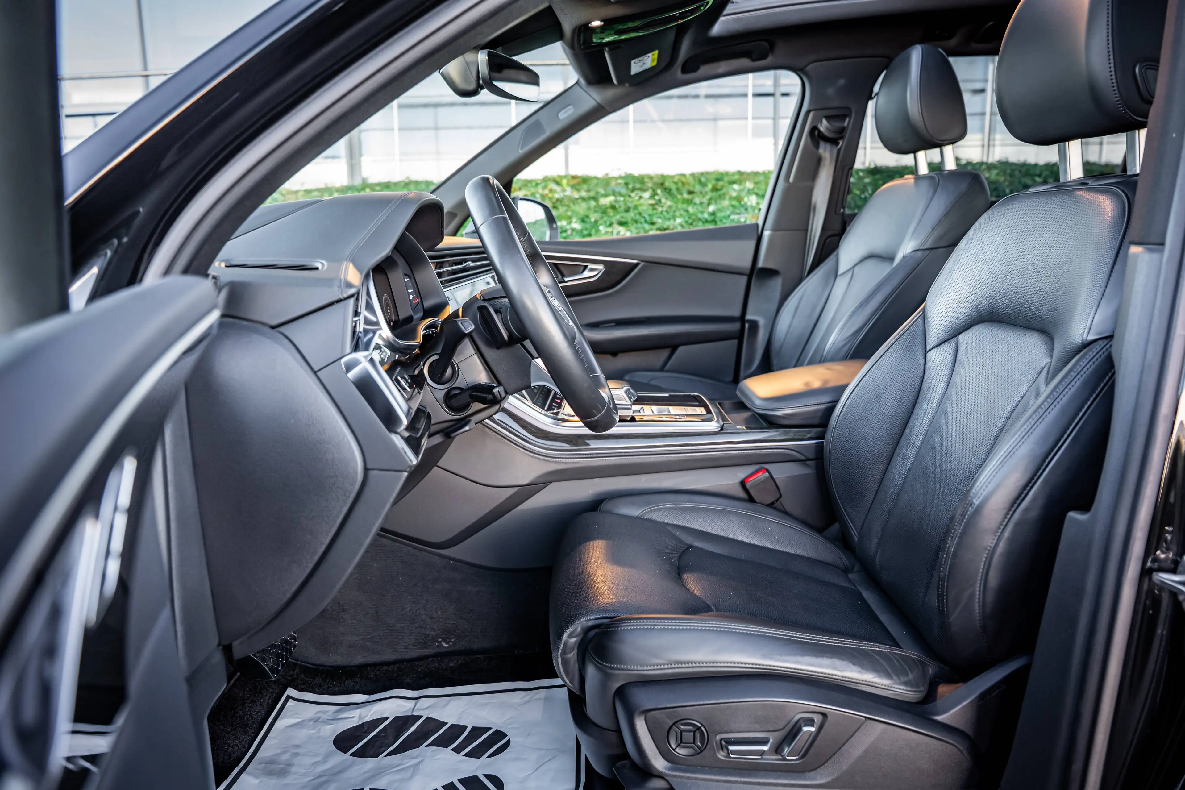 Audi Q7 Q7 PHEV 55 TFSi e Quattro S line OPF Tipt. (EU6AP) (280 kW) — photo 7