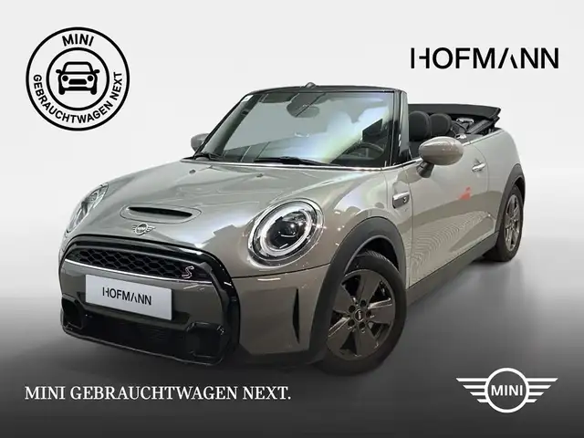 MINI Cooper S Cabrio Essential Trim