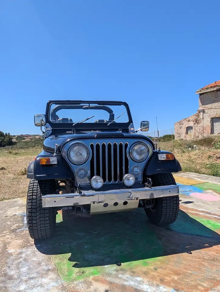 Jeep CJ-7 LAREDO, foto 3