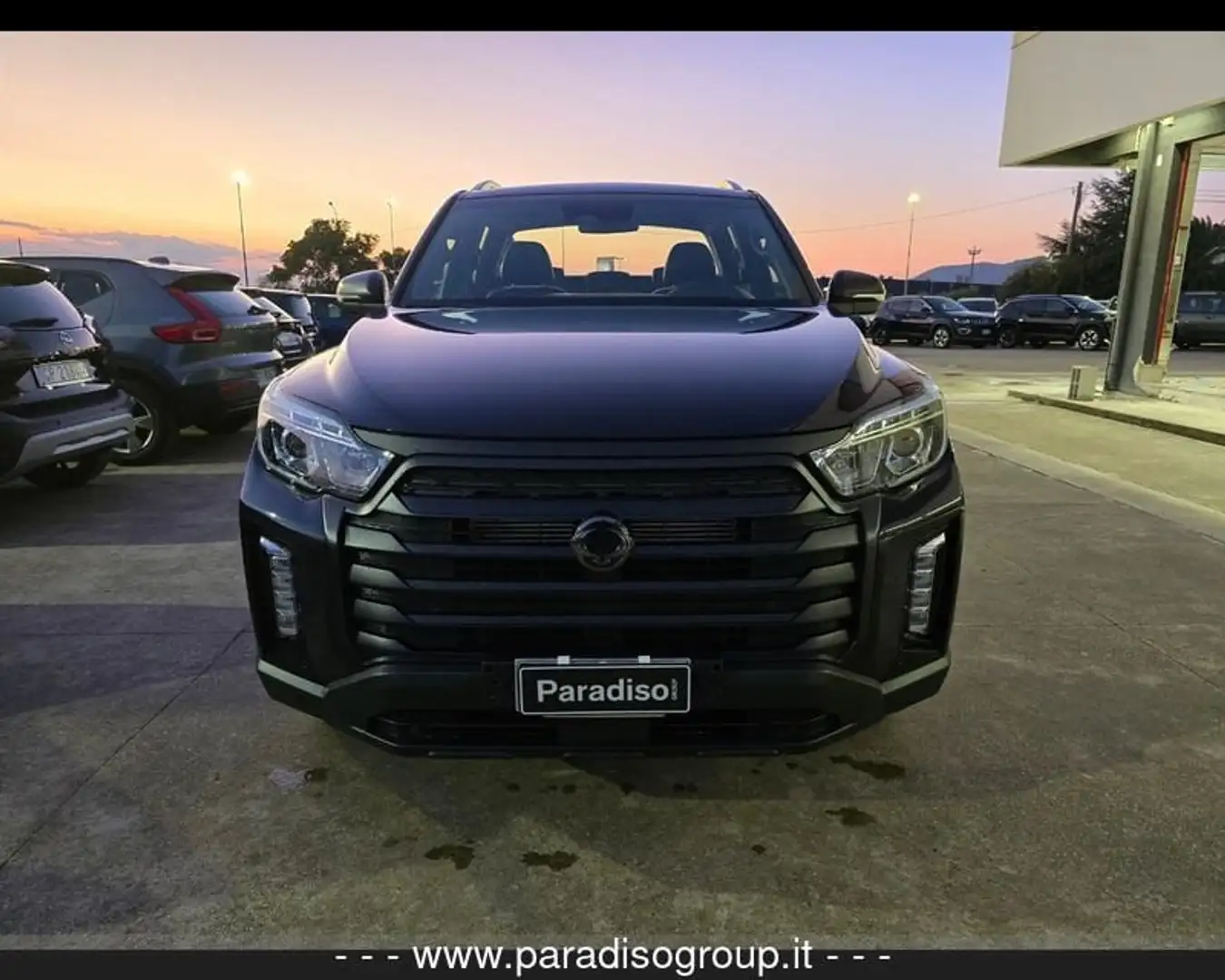 SsangYong Rexton Rexton Sports XL 2022 Rexton Sports XL 2.2 double Negro - 2
