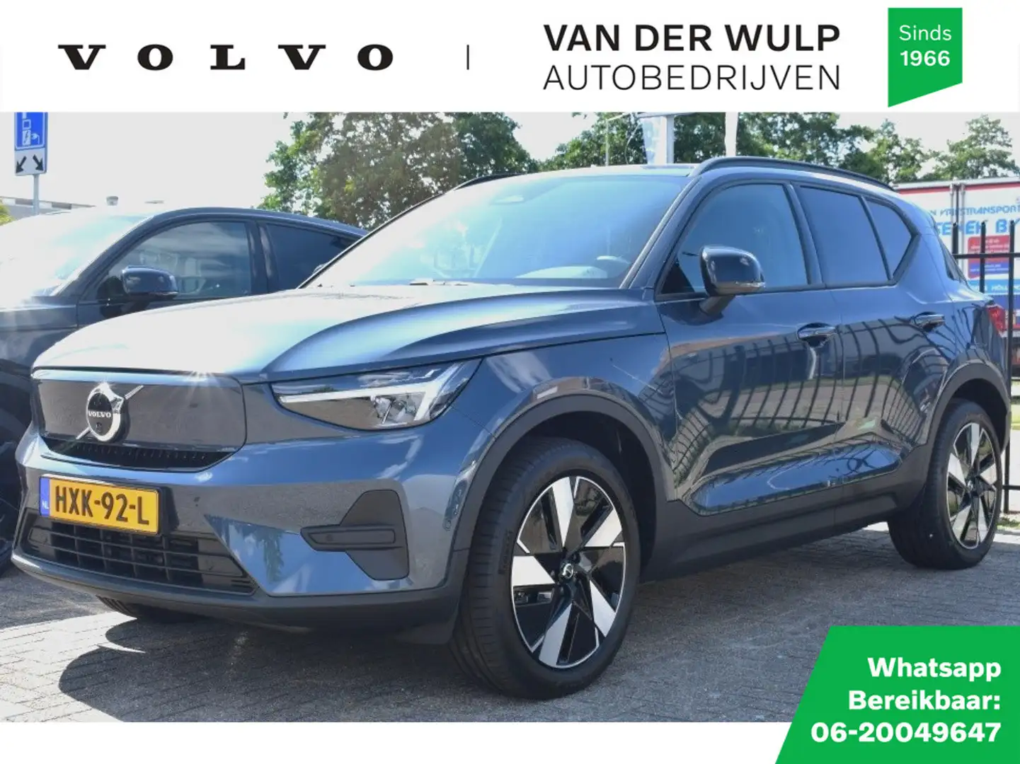 Volvo EX40 Extended range 252PK/82kWh Core Business Edition | Blauw - 1