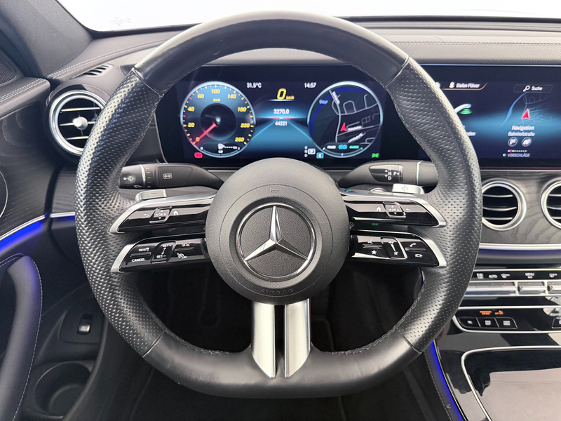 Mercedes-Benz E 220 E 220 d 4Matic *deutsche Ausführung, AMG-Paket* — photo 13