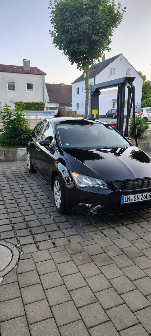 SEAT Leon 2.0 TDI DPF Start&Stop Style Schwarz - 2