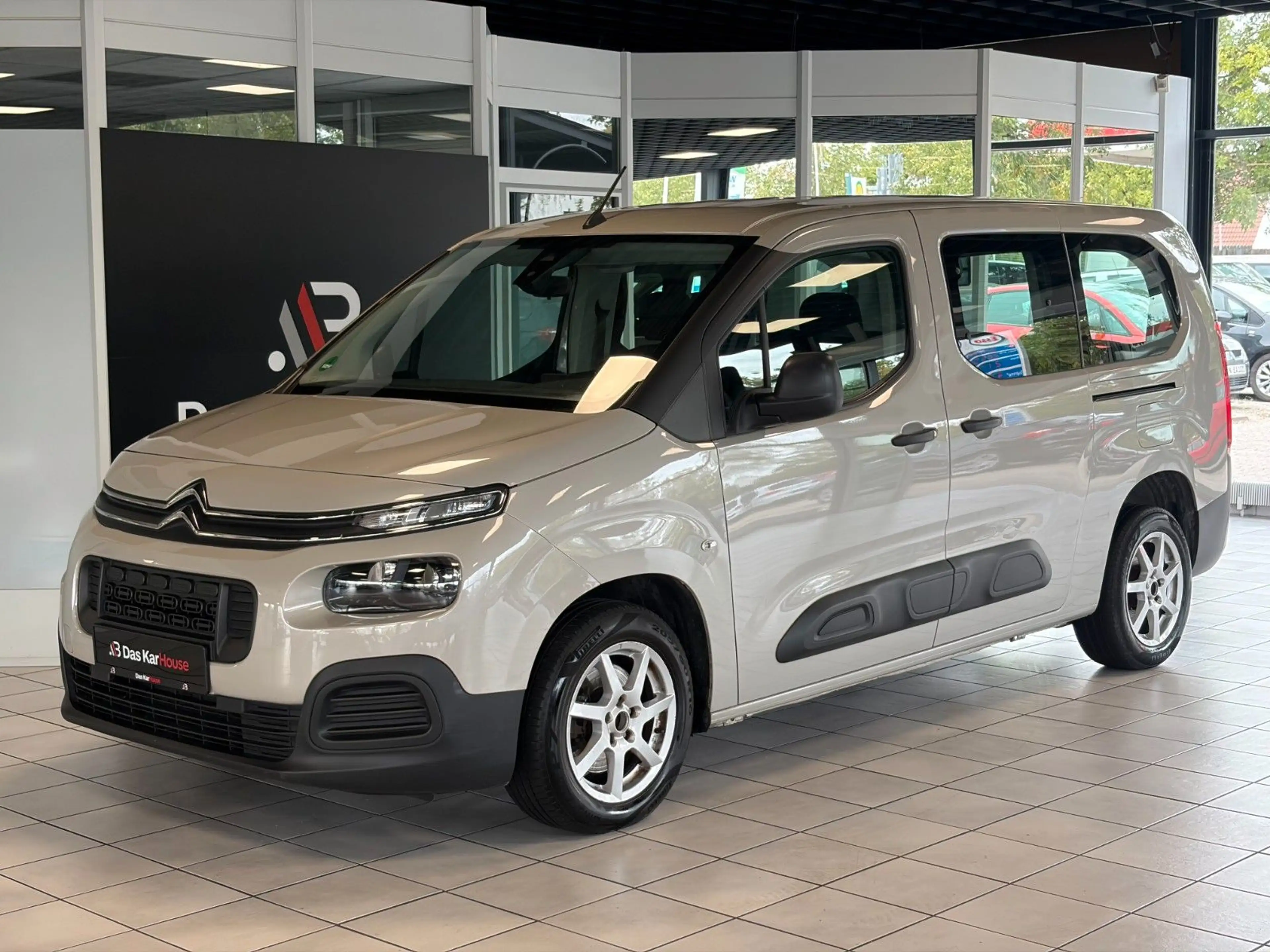 Citroen Berlingo 1.2 Live XL · 7 Sitzer · 1. Hand · AHK — photo 8