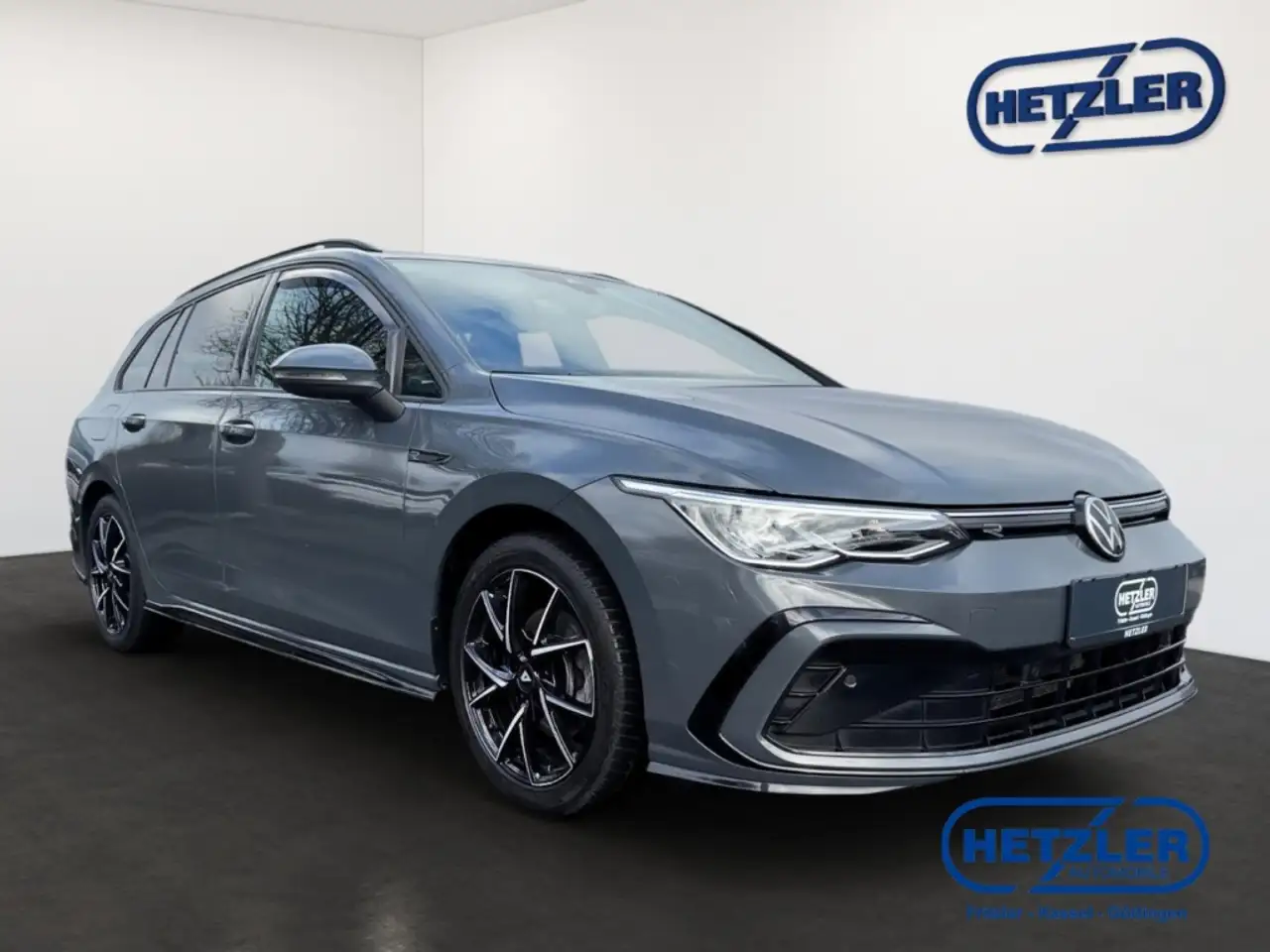 Volkswagen Golf VIII Variant R-Line eTSI Sportpaket Navi Digitales 2