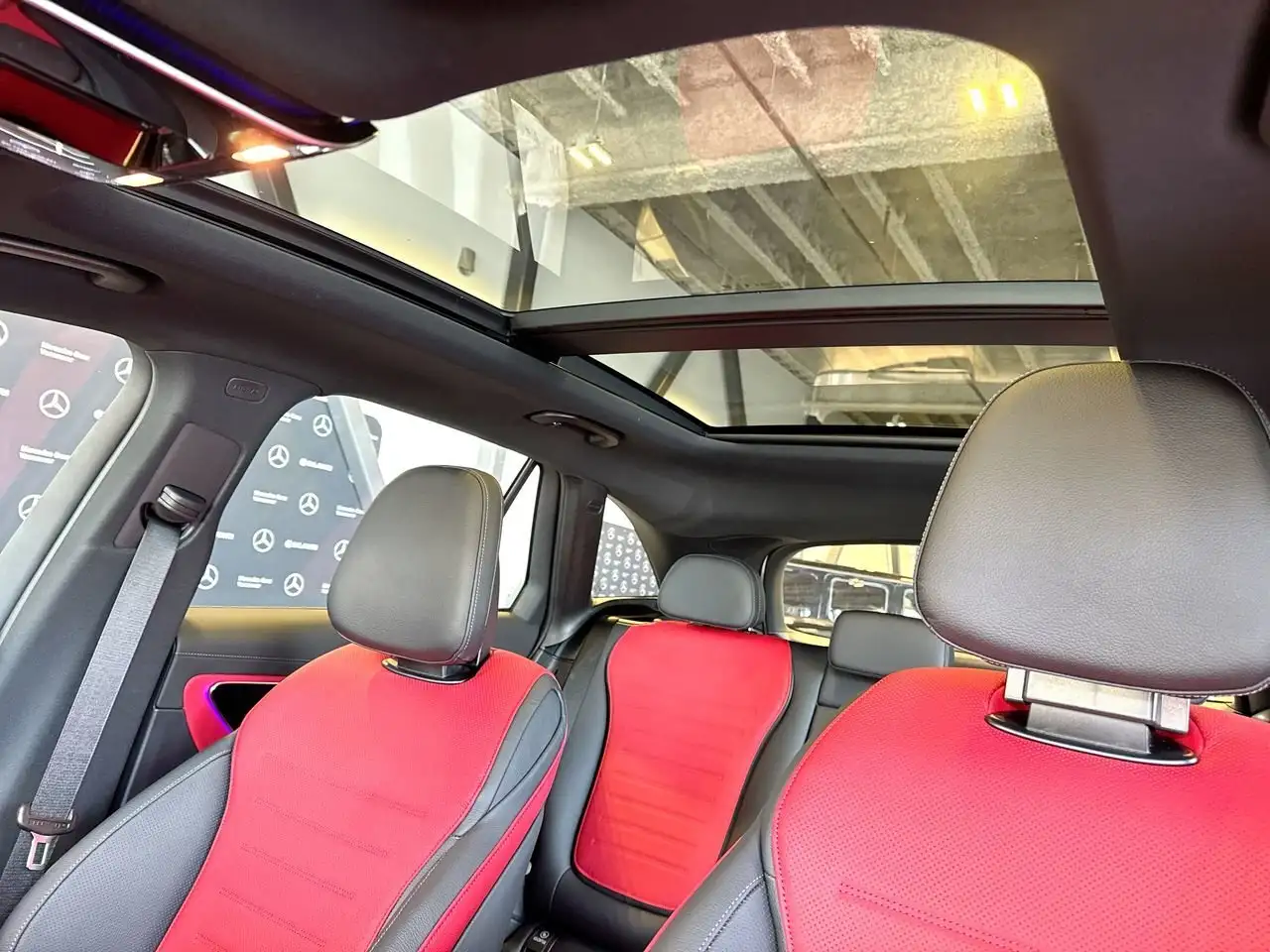 Mercedes-Benz GLC photo Mercedes-Benz GLC