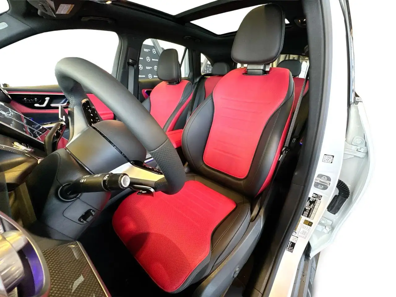 Mercedes-Benz GLC photo Mercedes-Benz GLC