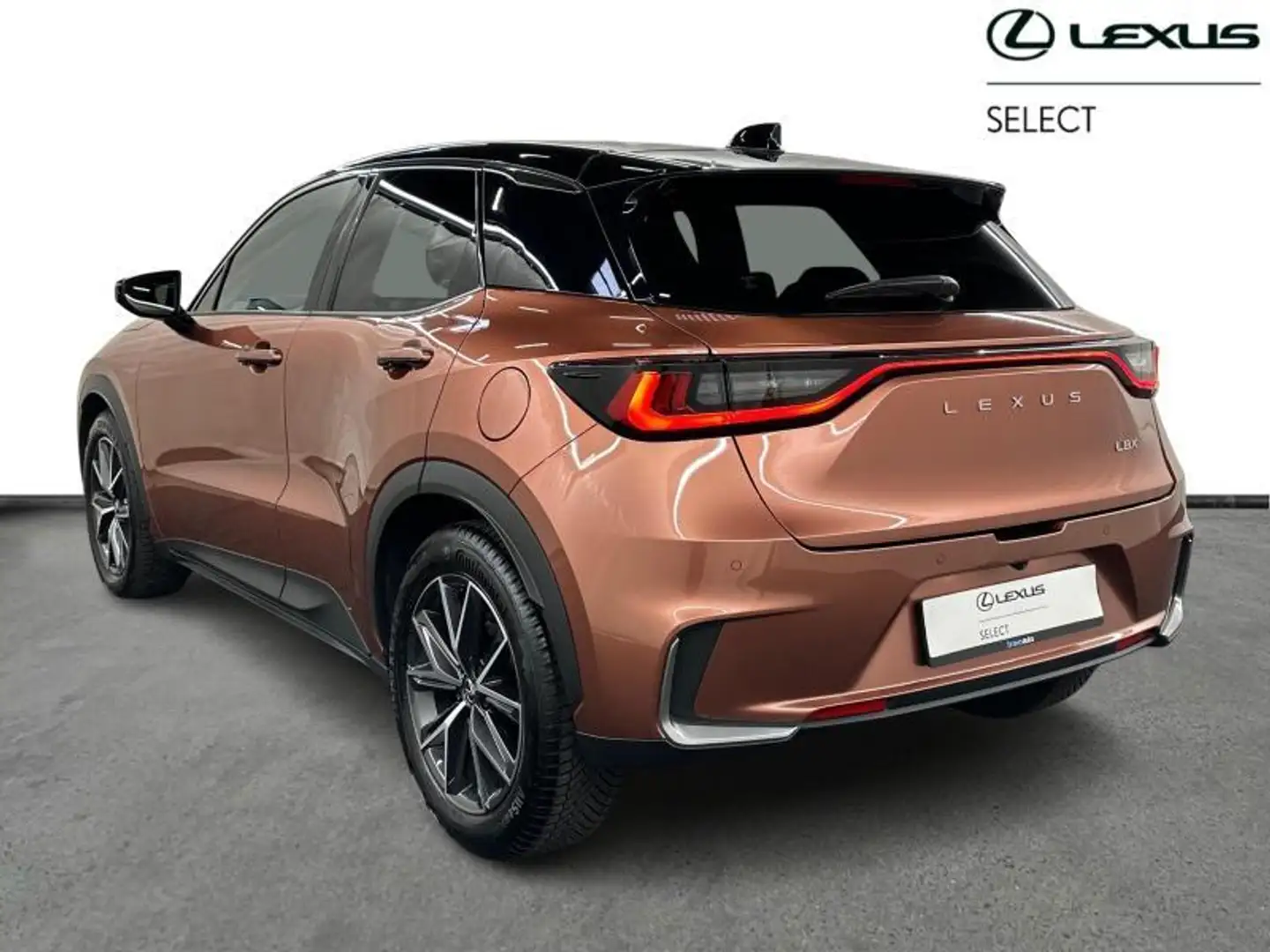 Lexus LBX Cool Bronze - 2