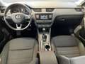 Skoda Octavia Combi Scout 2.0TDI 4x4 DSG Tempomat Blanc - thumbnail 8