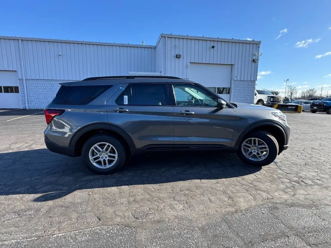 Ford Explorer снимка Ford Explorer