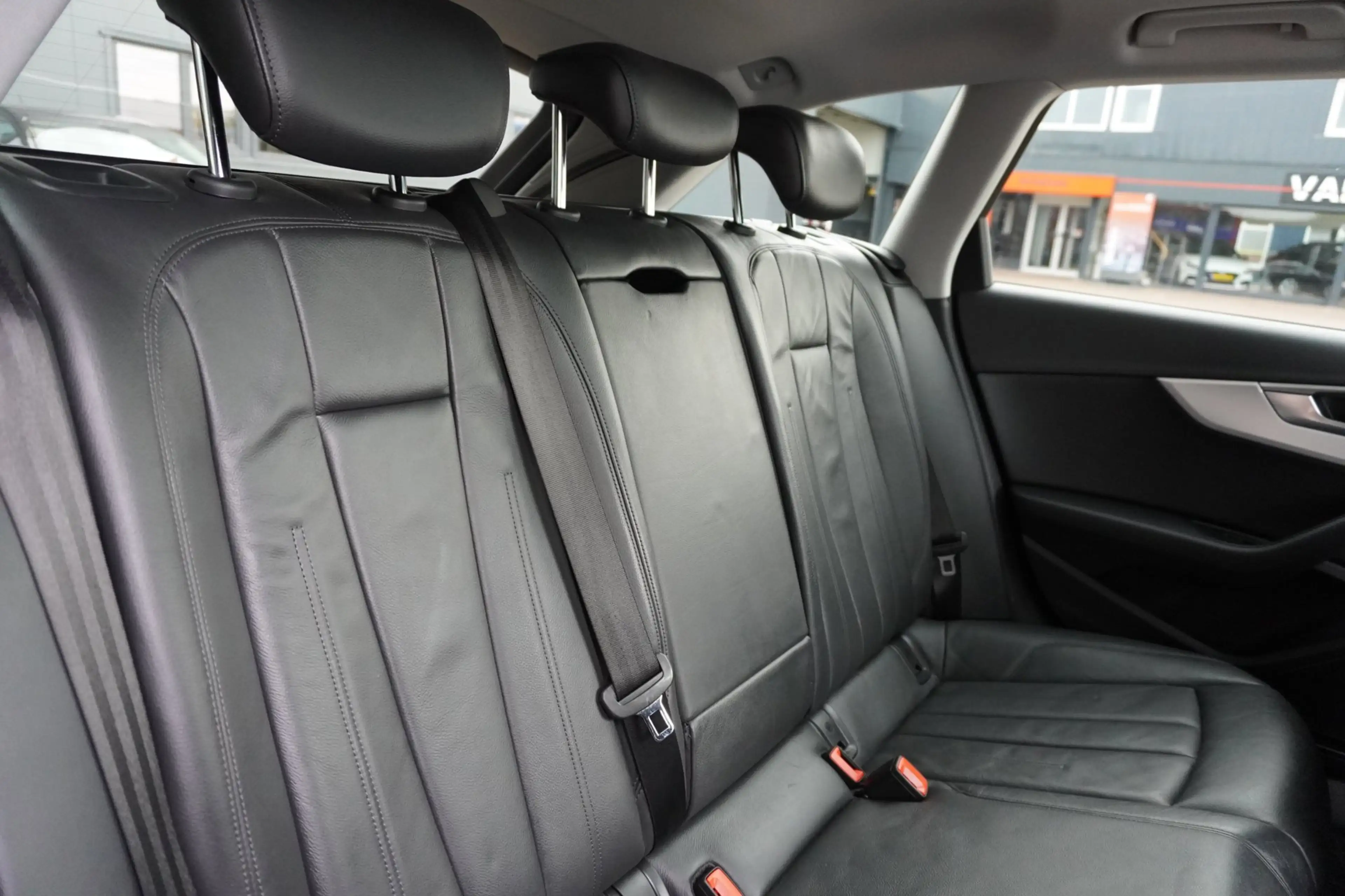 Audi A4 allroad quattro 2.0 TDI Pro Line Plus Automaat | 151.000KM — photo 13
