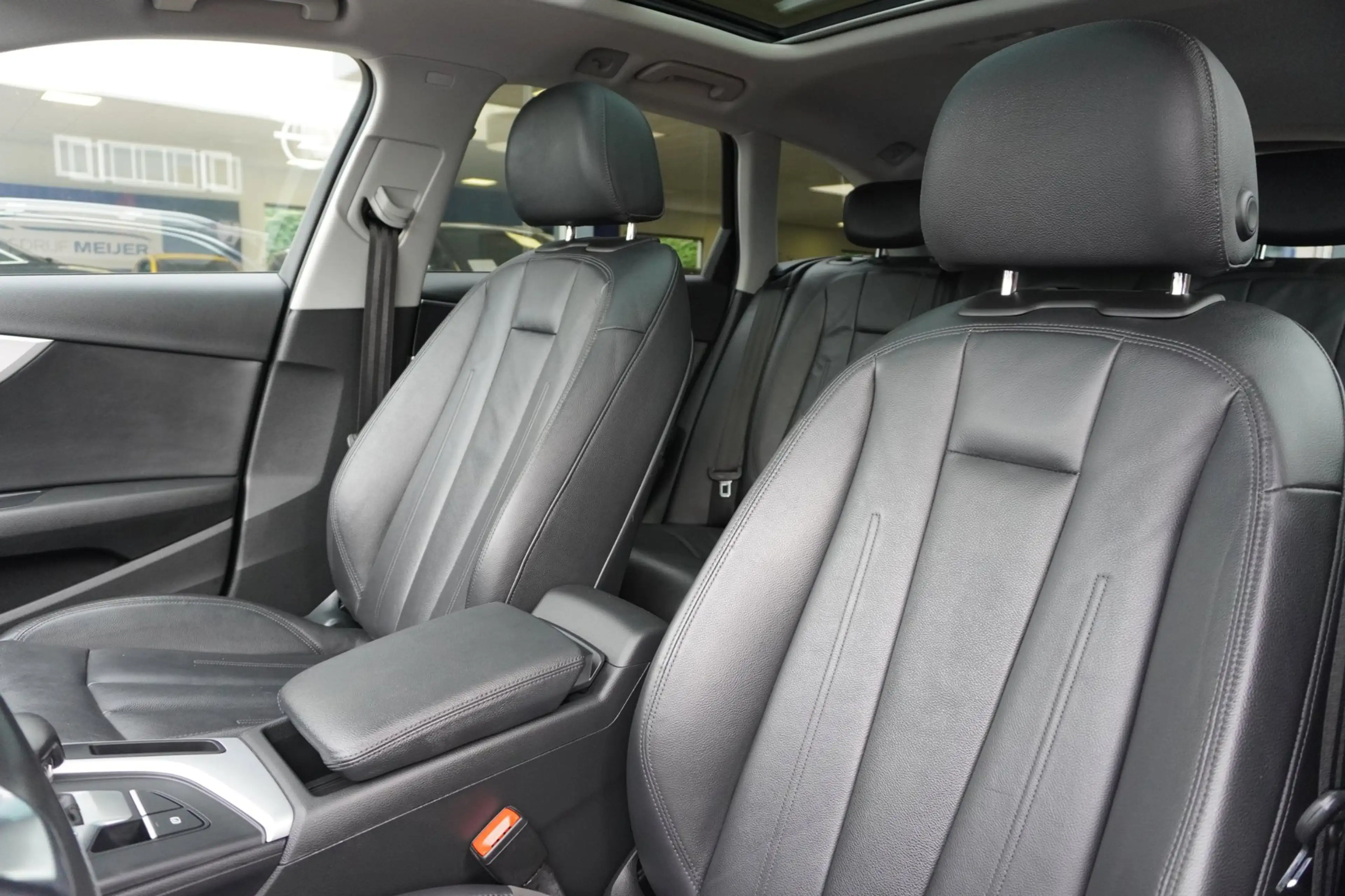 Audi A4 allroad quattro 2.0 TDI Pro Line Plus Automaat | 151.000KM — photo 11