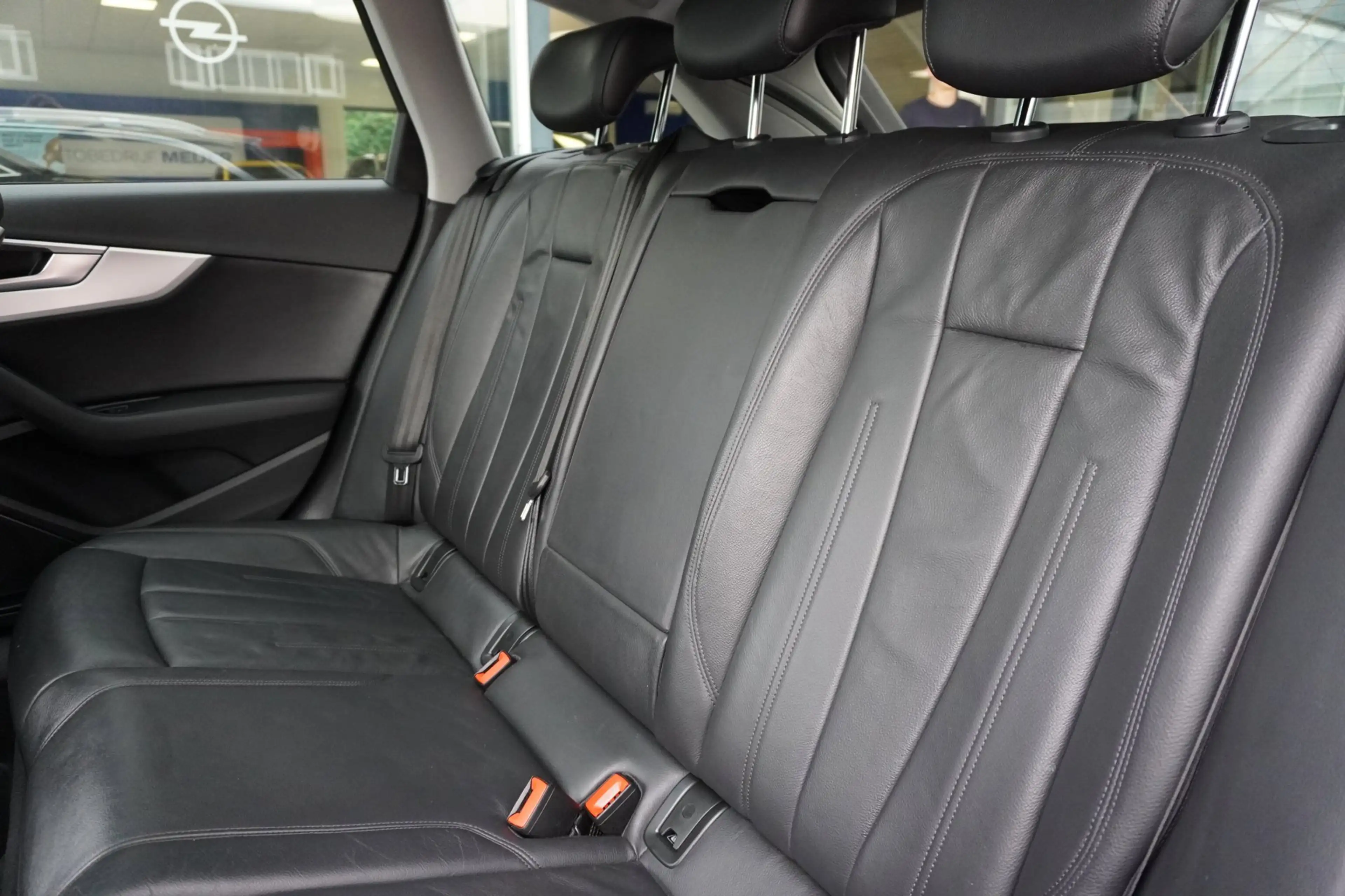 Audi A4 allroad quattro 2.0 TDI Pro Line Plus Automaat | 151.000KM — photo 12